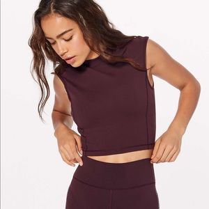 LULULEMON Plank to Pike Mockneck!